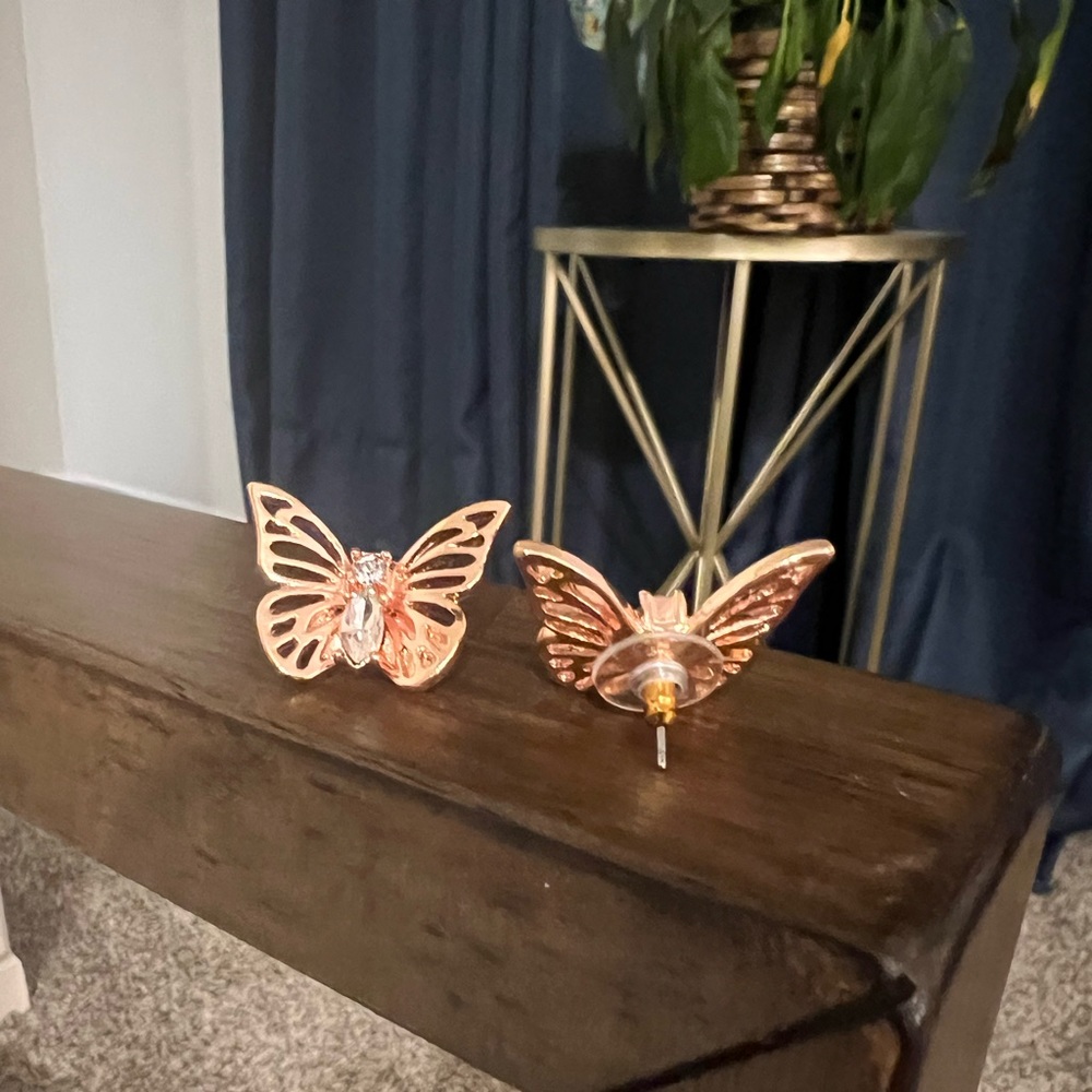 Kate Spade social butterfly 🦋 earrings